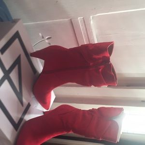 Boots 3 in heels , never worn